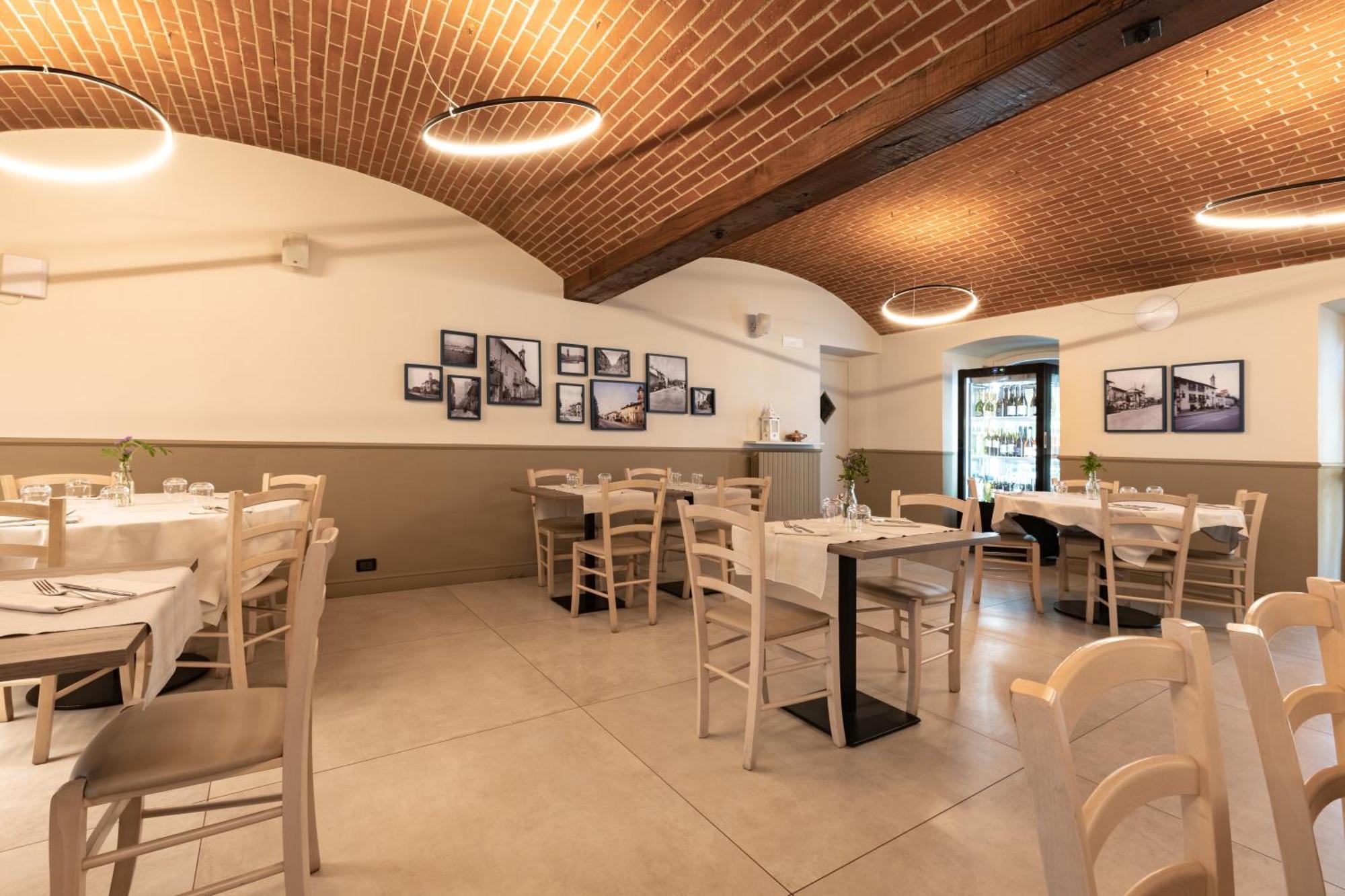 Le Lanterne Hotel Borgo San Dalmazzo Bagian luar foto